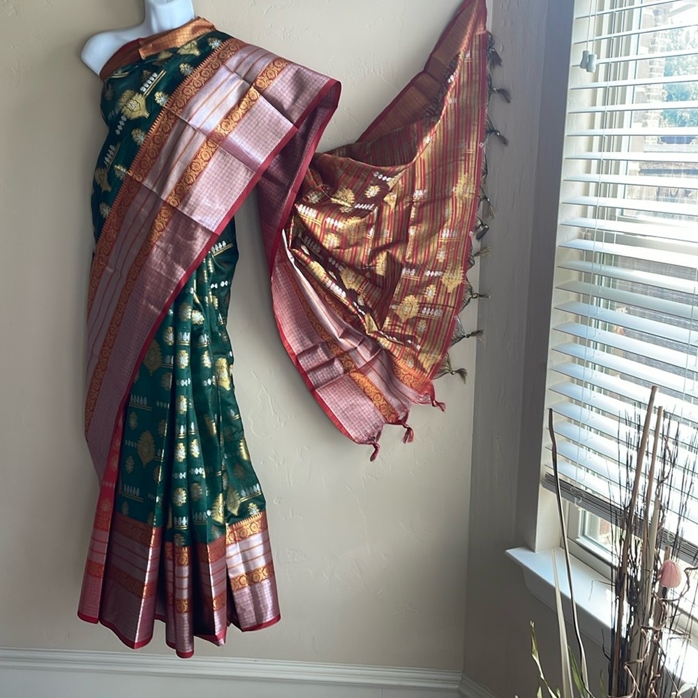 Indian saree